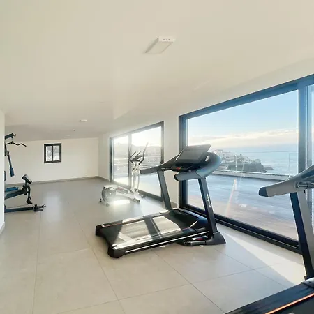 B View Madeira - Ocean & Bay View * Camara de Lobos